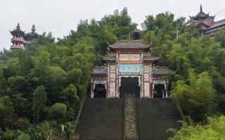 南充去九寨沟旅游团：高铁更方便，跟团更省心