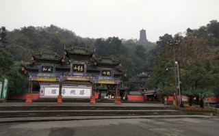 成都旅游攻略二日游攻略：两天不赶路，把熊猫、茶馆、古街和山水都装进周末