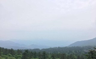 今年峨眉山红叶：2026秋季彩林全攻略，错过再等一年