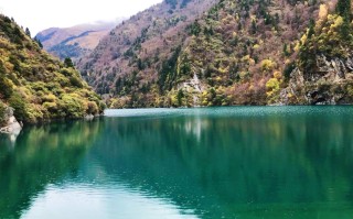 四川松坪沟旅游攻略｜藏在茂县的“小九寨”，彩林与海子的秋日童话