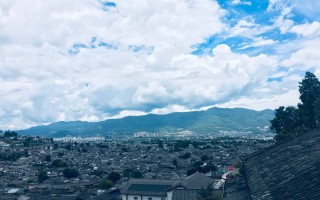 四川到云南旅游攻略：从成都出发的5条跨省路线，按天数和玩法选