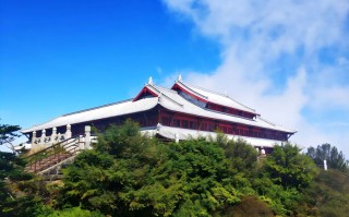 峨眉山有红叶吗：赴一场“佛国彩林”的极致秋色之约