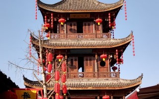 四川阆中古城旅游攻略：2天1夜三国科举古城、汉服夜游与国庆出行指南