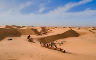 旅游攻略必去的景点｜2026国内经典目的地与秋季赏景清单
