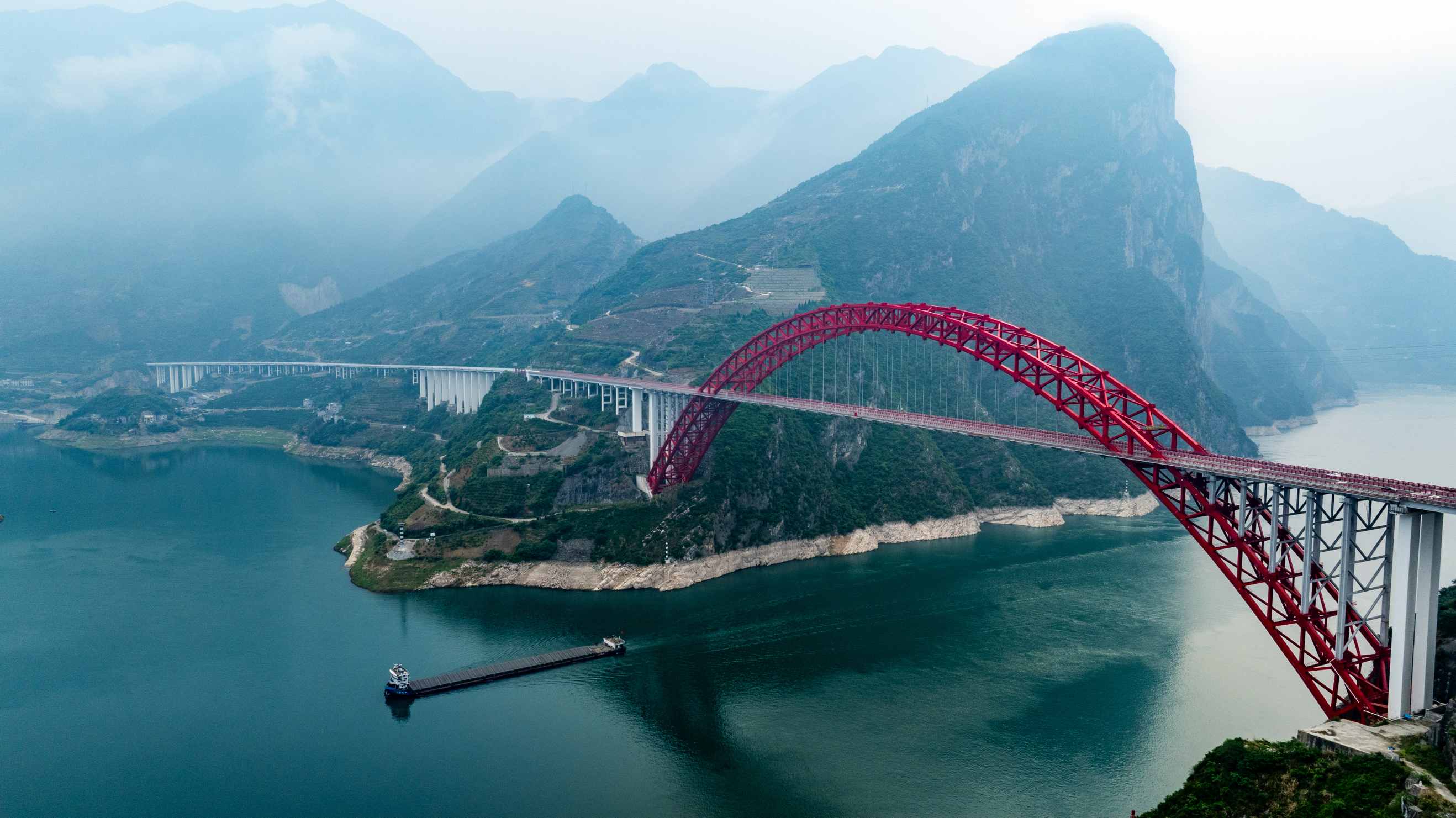 四日游,华夏神女3号游轮重庆到宜昌4天3晚游,长江三峡旅游团-第1张图片-四川省中国青年旅行社官网 四川中青旅 四日游,华夏神女3号游轮重庆到宜昌4天3晚游,长江三峡旅游团-第1张图片-四川省中国青年旅行社官网 四川中青旅