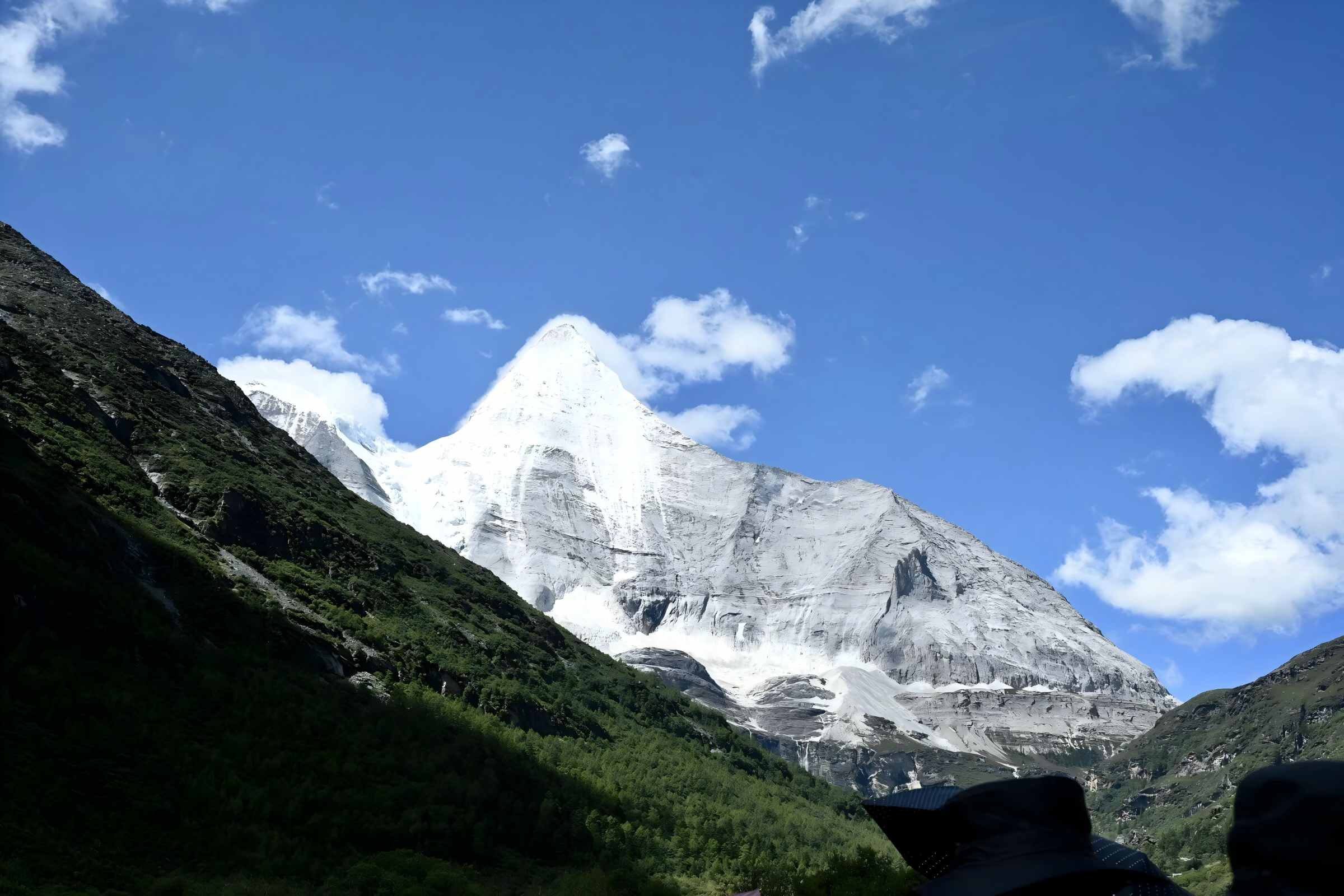 五日游,《环游四稻》四姑娘山·稻亚木格措品质游,稻城亚丁旅游团-第2张图片-四川省中国青年旅行社官网 四川中青旅 五日游,《环游四稻》四姑娘山·稻亚木格措品质游,稻城亚丁旅游团-第2张图片-四川省中国青年旅行社官网 四川中青旅