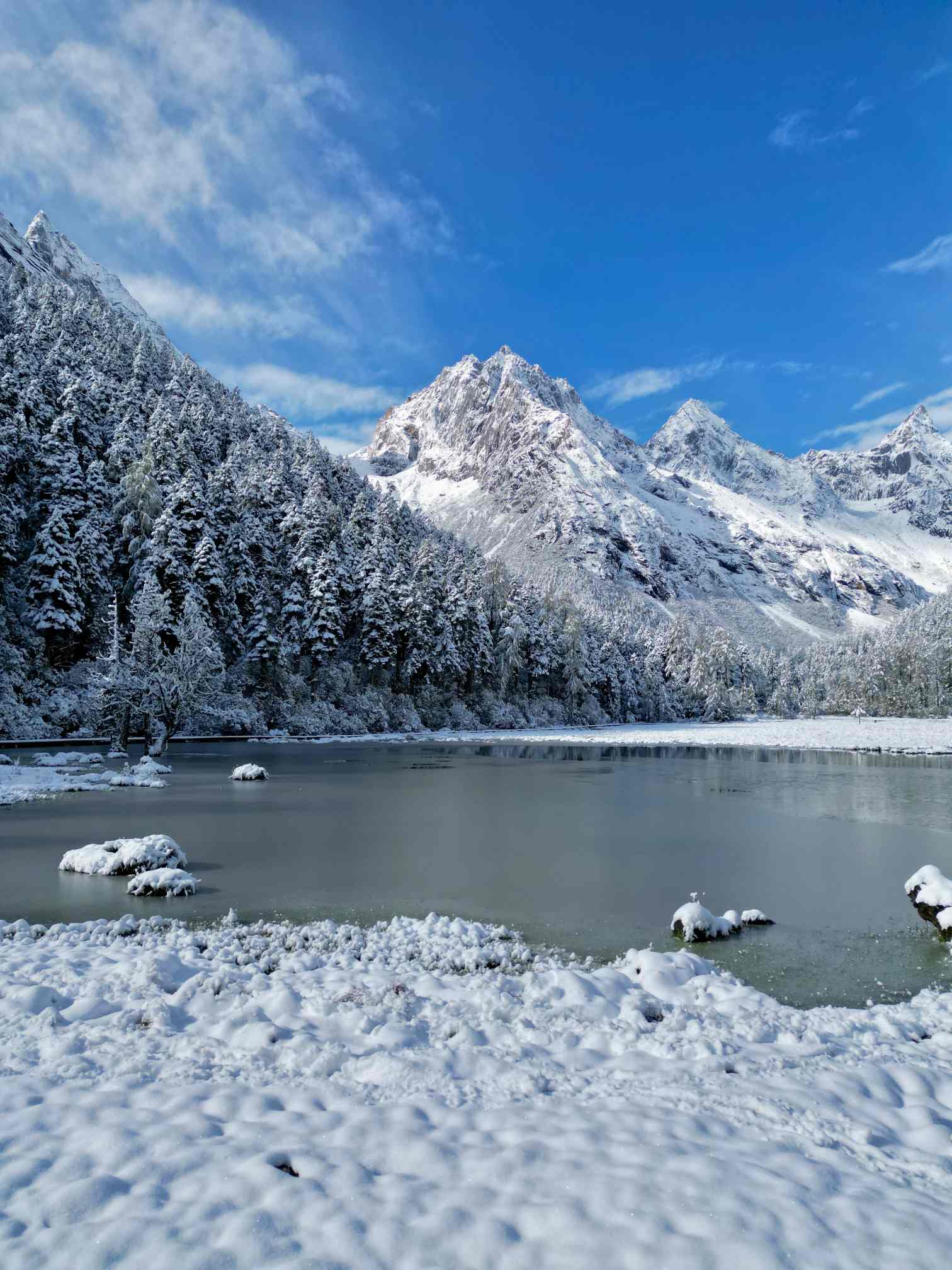 理县毕棚沟旅游|不止看雪山,还有藏羌古寨、温泉与理小路-第1张图片-四川省中国青年旅行社官网 四川中青旅 理县毕棚沟旅游|不止看雪山,还有藏羌古寨、温泉与理小路-第1张图片-四川省中国青年旅行社官网 四川中青旅