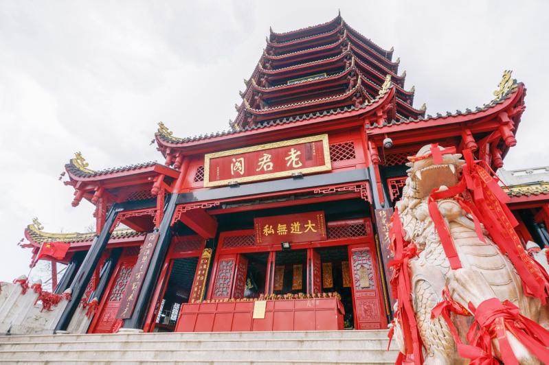 成都旅游租车指南:秋季自驾怎么选车、怎么跑、怎么避坑-第1张图片-四川省中国青年旅行社官网 四川中青旅 成都旅游租车指南:秋季自驾怎么选车、怎么跑、怎么避坑-第1张图片-四川省中国青年旅行社官网 四川中青旅