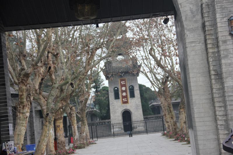 成都旅游跟团:纯玩团怎么选、价格区间与避坑要点-第1张图片-四川省中国青年旅行社官网 四川中青旅 成都旅游跟团:纯玩团怎么选、价格区间与避坑要点-第1张图片-四川省中国青年旅行社官网 四川中青旅