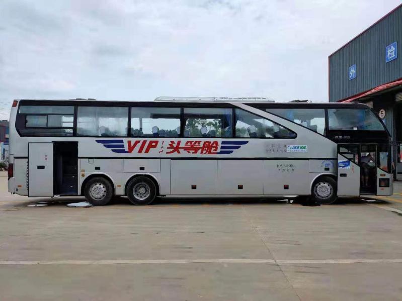 成都旅游大巴包车:2026车型价格、适用场景与合规避坑指南-第1张图片-四川省中国青年旅行社官网 四川中青旅 成都旅游大巴包车:2026车型价格、适用场景与合规避坑指南-第1张图片-四川省中国青年旅行社官网 四川中青旅