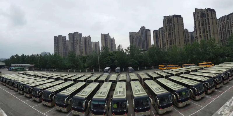 成都旅游包车一天多少钱?2026全车型报价+避坑指南,看完再订不花冤枉钱-第1张图片-四川省中国青年旅行社官网 四川中青旅 成都旅游包车一天多少钱?2026全车型报价+避坑指南,看完再订不花冤枉钱-第1张图片-四川省中国青年旅行社官网 四川中青旅