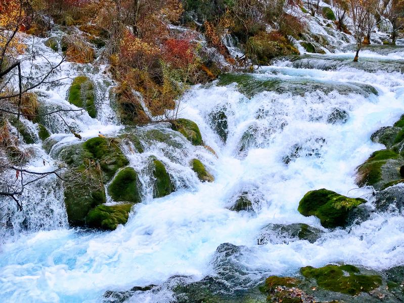 九寨沟三日游旅行团价格：看懂报价，比只看数字更重要-第1张图片-四川省中国青年旅行社官网 四川中青旅