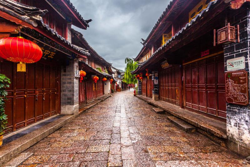 成都市内一日游攻略：一天走遍熊猫、三国、老街与锦江夜色-第1张图片-四川省中国青年旅行社官网 四川中青旅